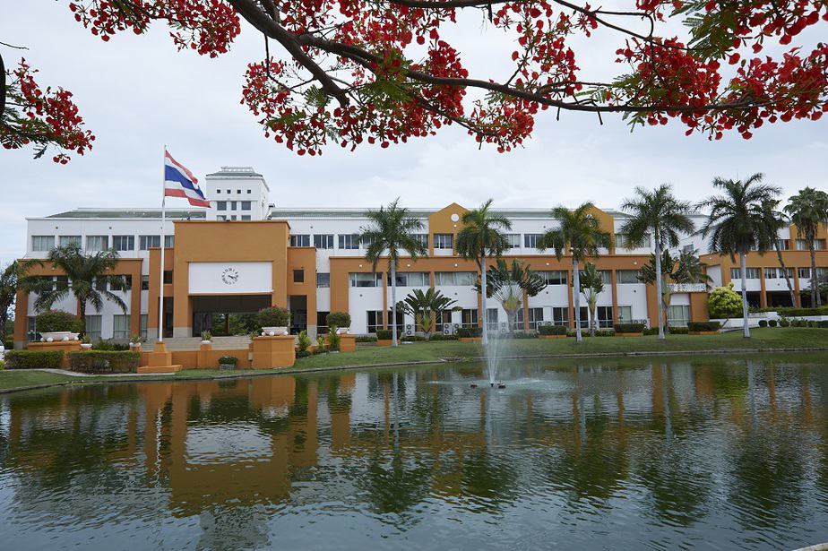 stamford-international-university